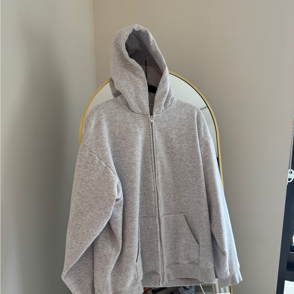 Skims Classic Zip Up Hoodie in Grey